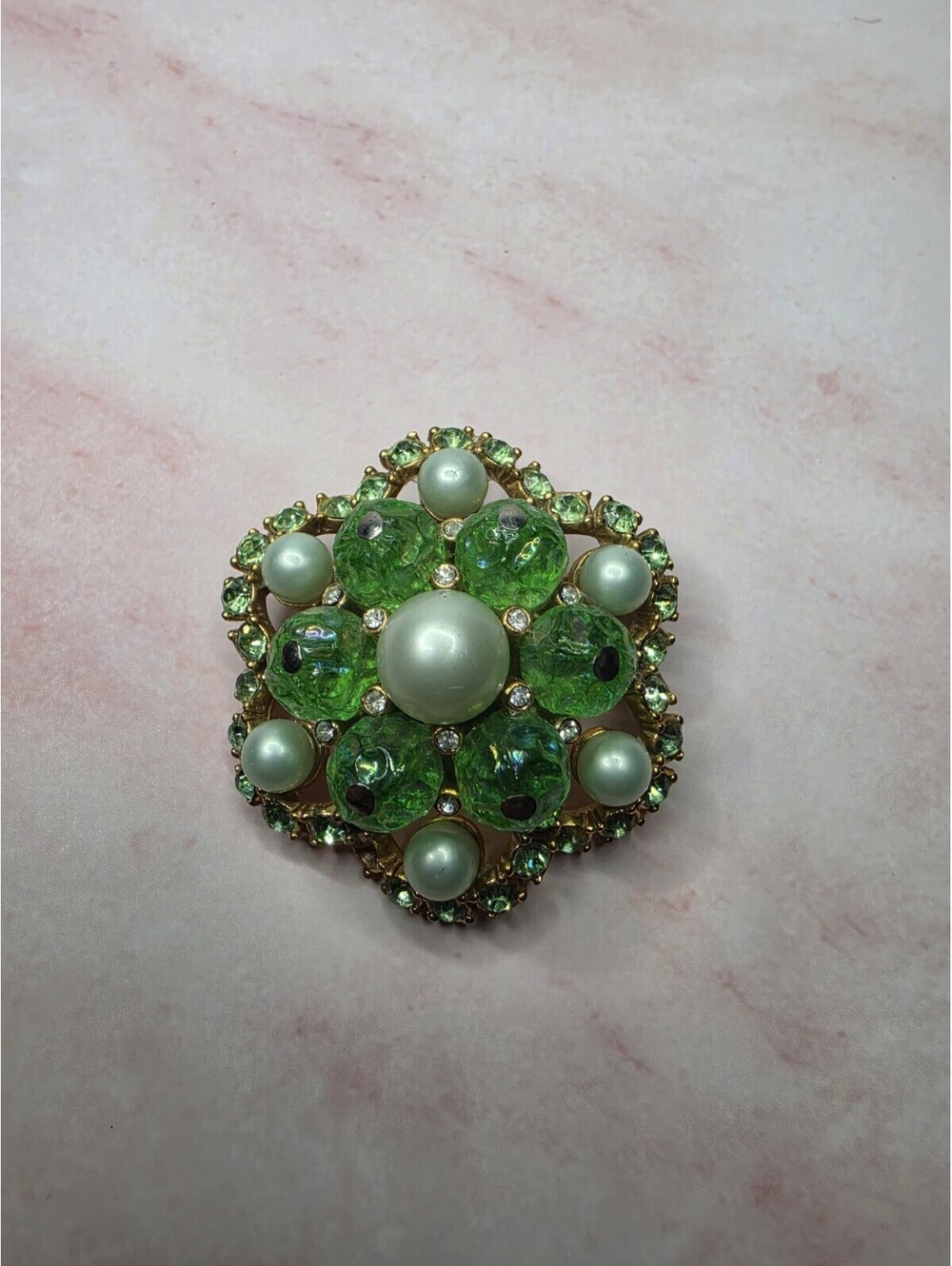 VTG Signed SCHIAPARELLI 1.5" Green Art Glass Cabochon Faux Pearl Dome Brooch Pin